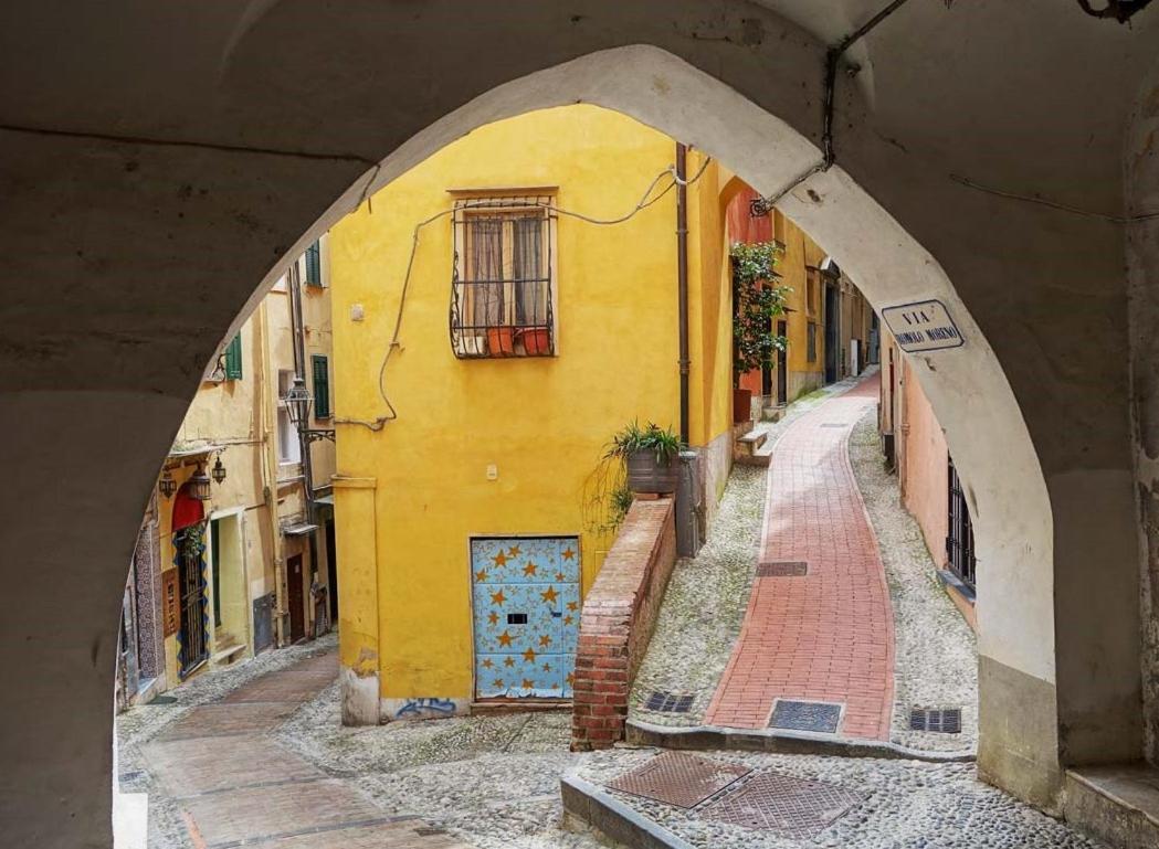 Casa Fiorenza Parcheggio Privato Sanremo Ngoại thất bức ảnh